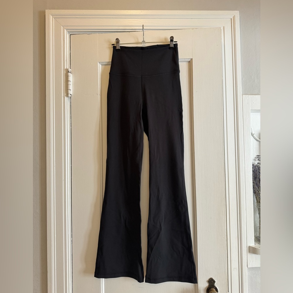 lululemon Align™ High-Rise Mini-Flared Pant
Regular